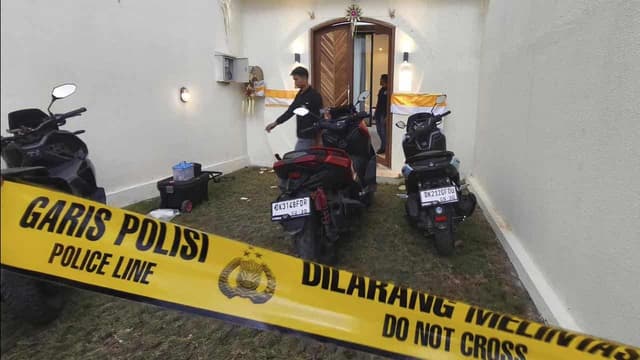 Police arrest three Australians over shooting in Bali