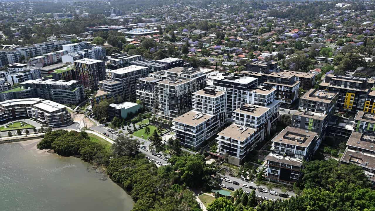 Pedal to the metal for home prices as rates fall