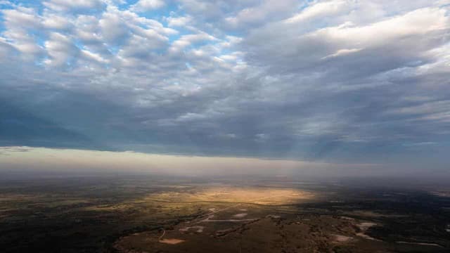 Clue to record-breaking temperatures in clearer skies