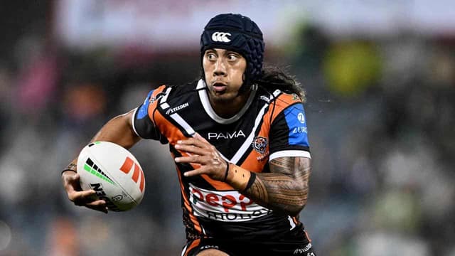 Luai backed Tigers push for fellow halfback Reynolds