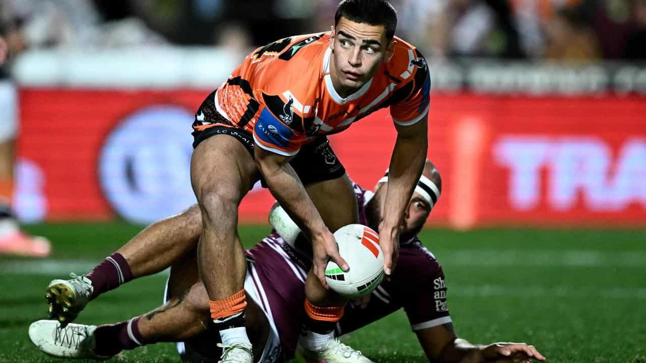 Referee contact charge adds to Tigers' spine issues