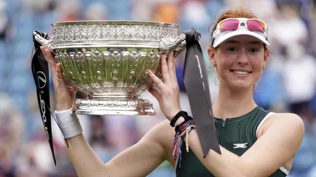 Saluting Maya: Joint's jumping again as Wimbledon looms