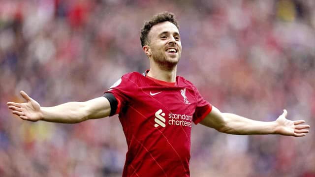 Liverpool and soccer world 'devastated' by Jota's death