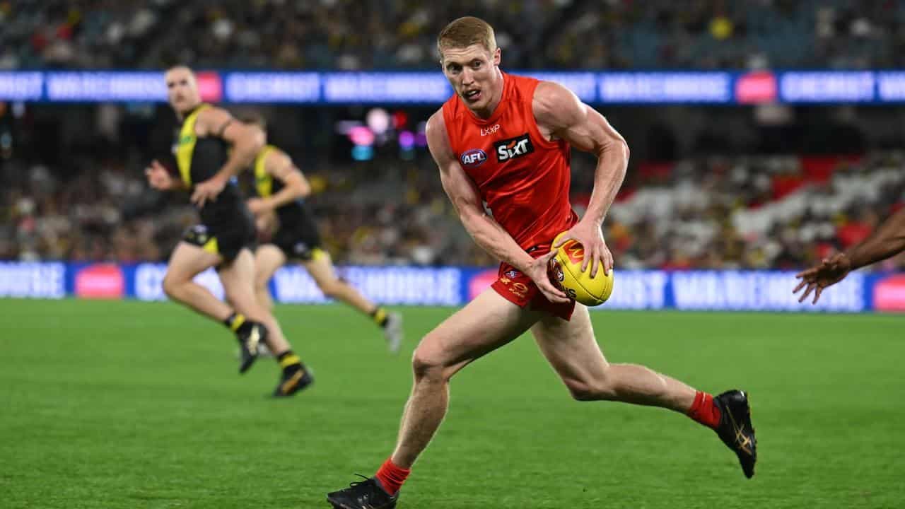 Suns urged to channel Rowell in big AFL milestone