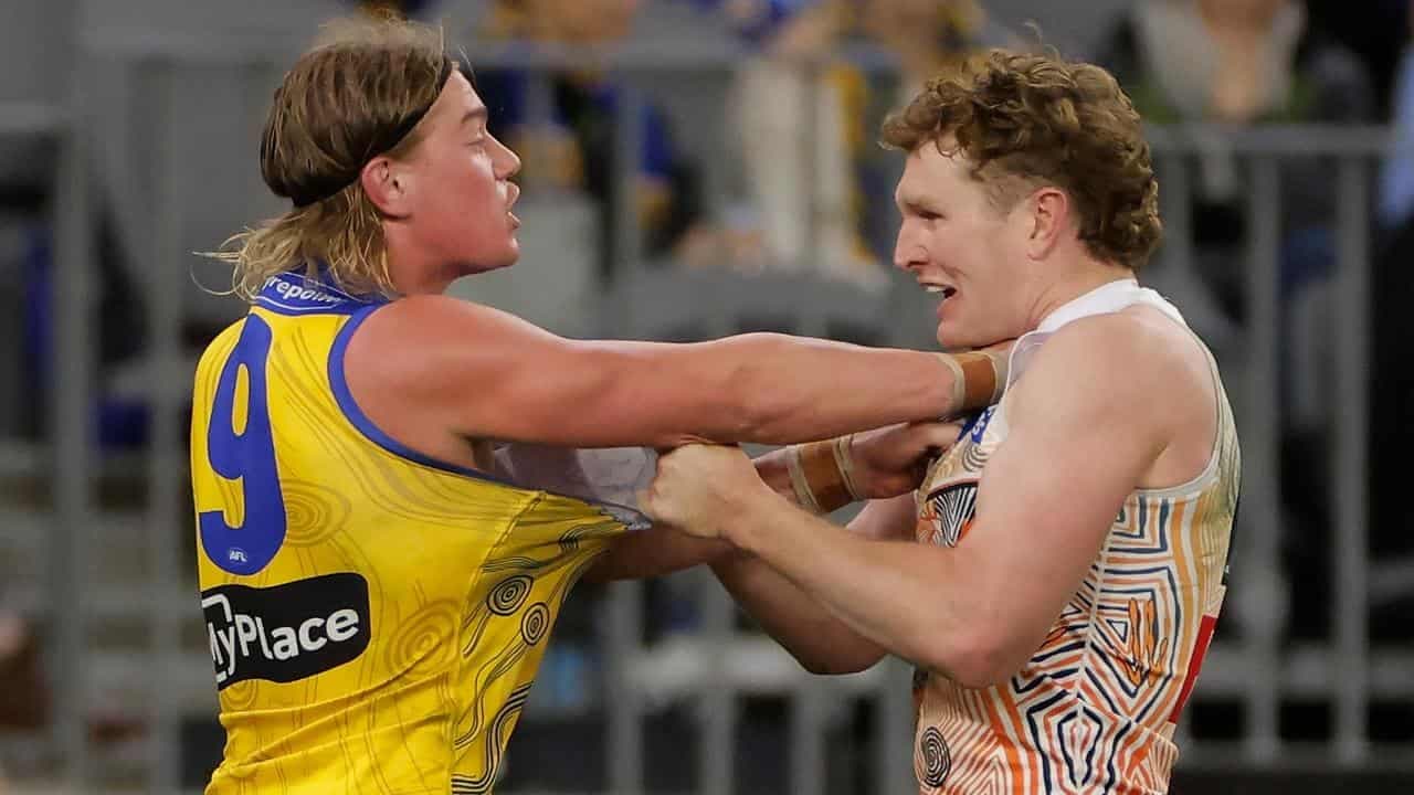 Harley Reid floored as Giants thrash Eagles in Perth