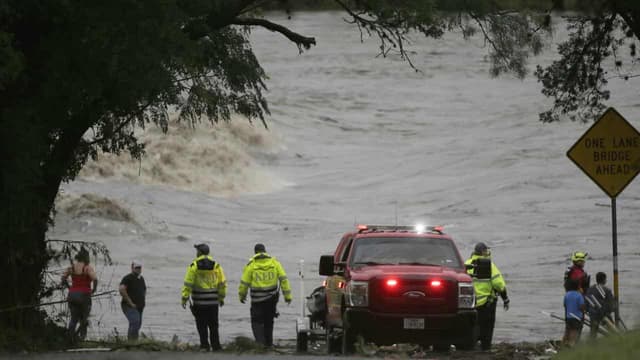 Young campers missing as 24 die in Texas flash flooding