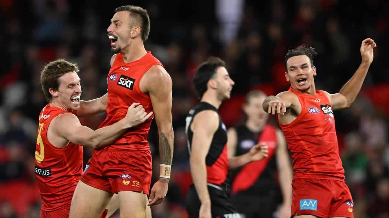 Suns rise over Bombers to keep finals dreams on track