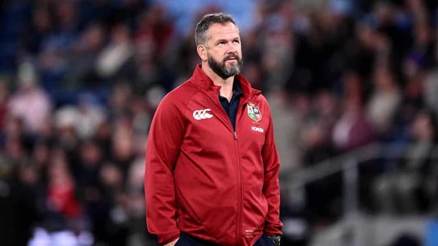 Whingeing Poms: Lions accuse Waratahs of watering pitch
