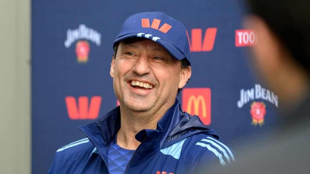 Daley gets boost as duck-breaking decider chance looms