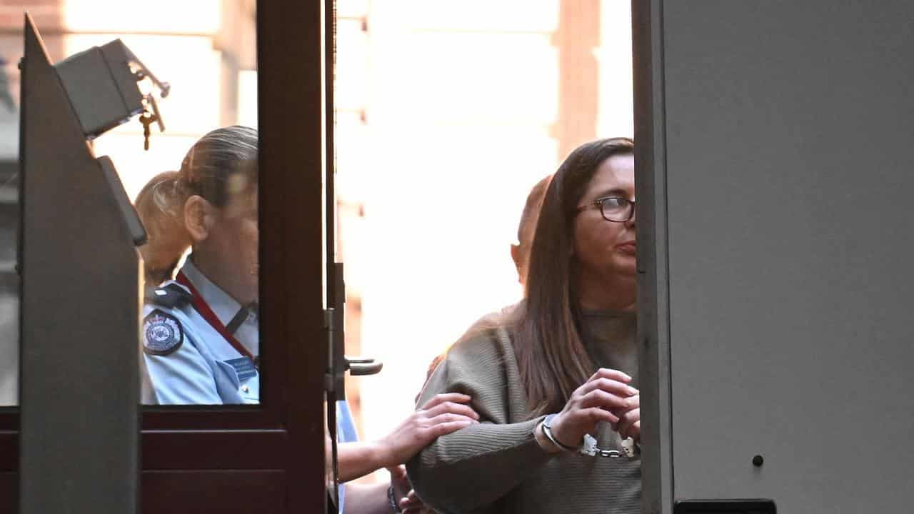 Inside the mushroom trial: death stares, cell issues