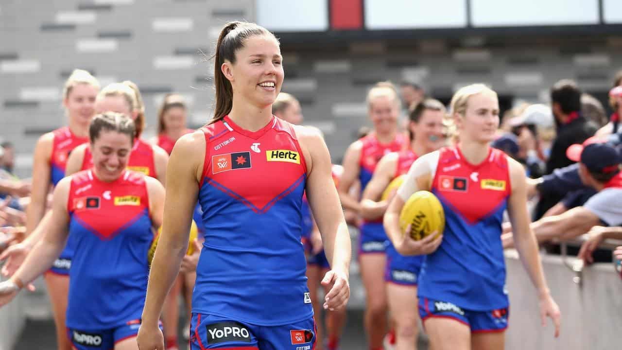 AFLW star backs league's growth in face of huge losses