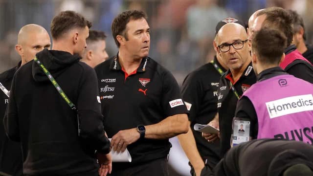I won't guilt them into staying, says Essendon coach