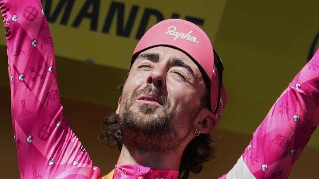 Aussie Storer third on Tour stage behind Healy solo