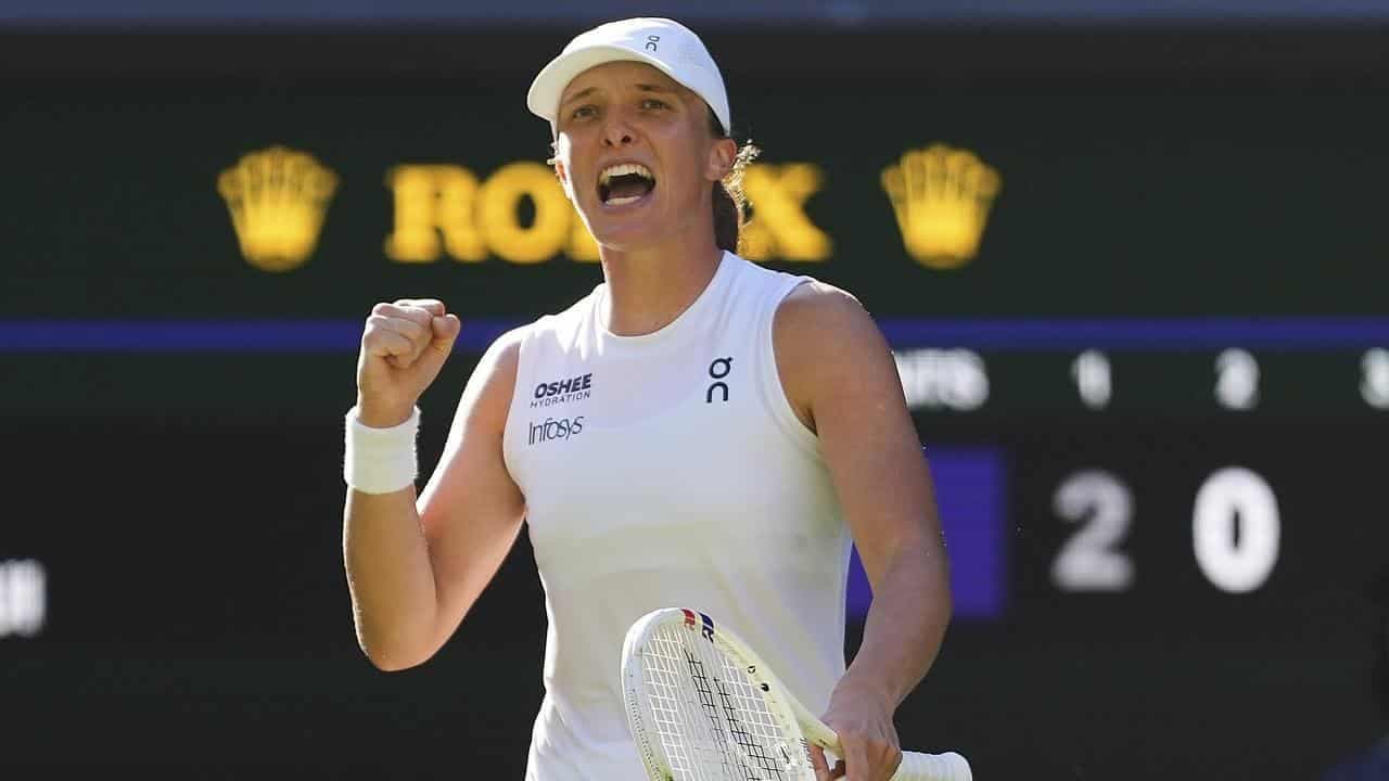 Swiatek's chance to join the greats at Wimbledon