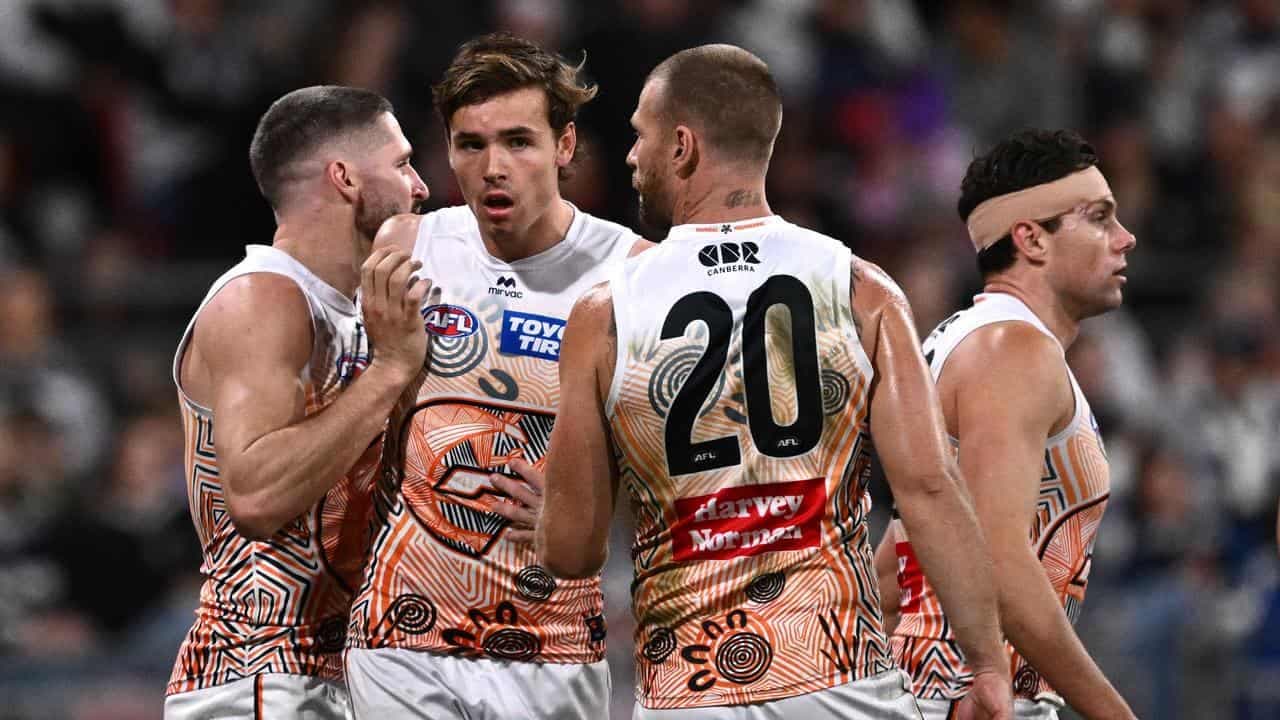 Six-goal Cadman cashes in as Giants declaw Cats