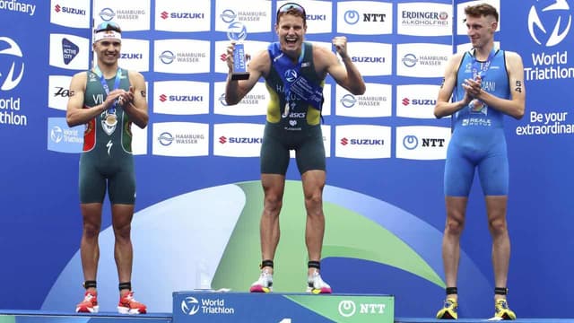 Hauser boosts triathlon dominance with Hamburg win
