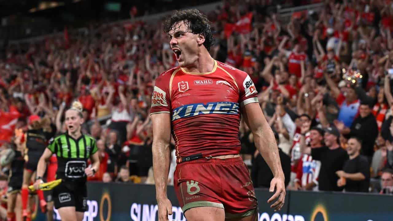 Farnworth wants to be Lion king for Dolphins