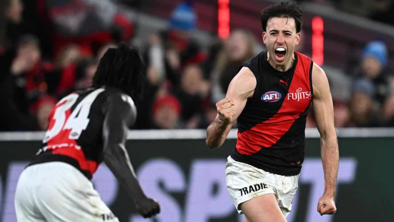 Injury-hammered Bombers to revamp medical program