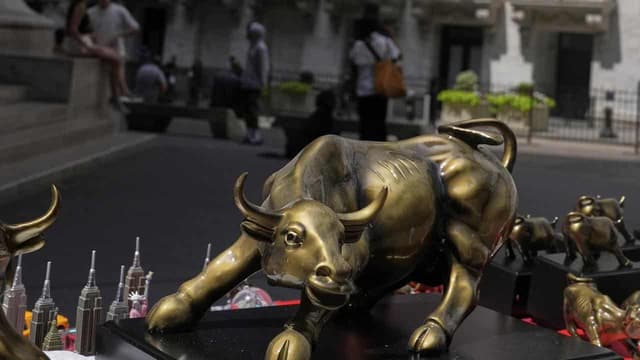 S&P 500, Nasdaq end at record highs on data, earnings