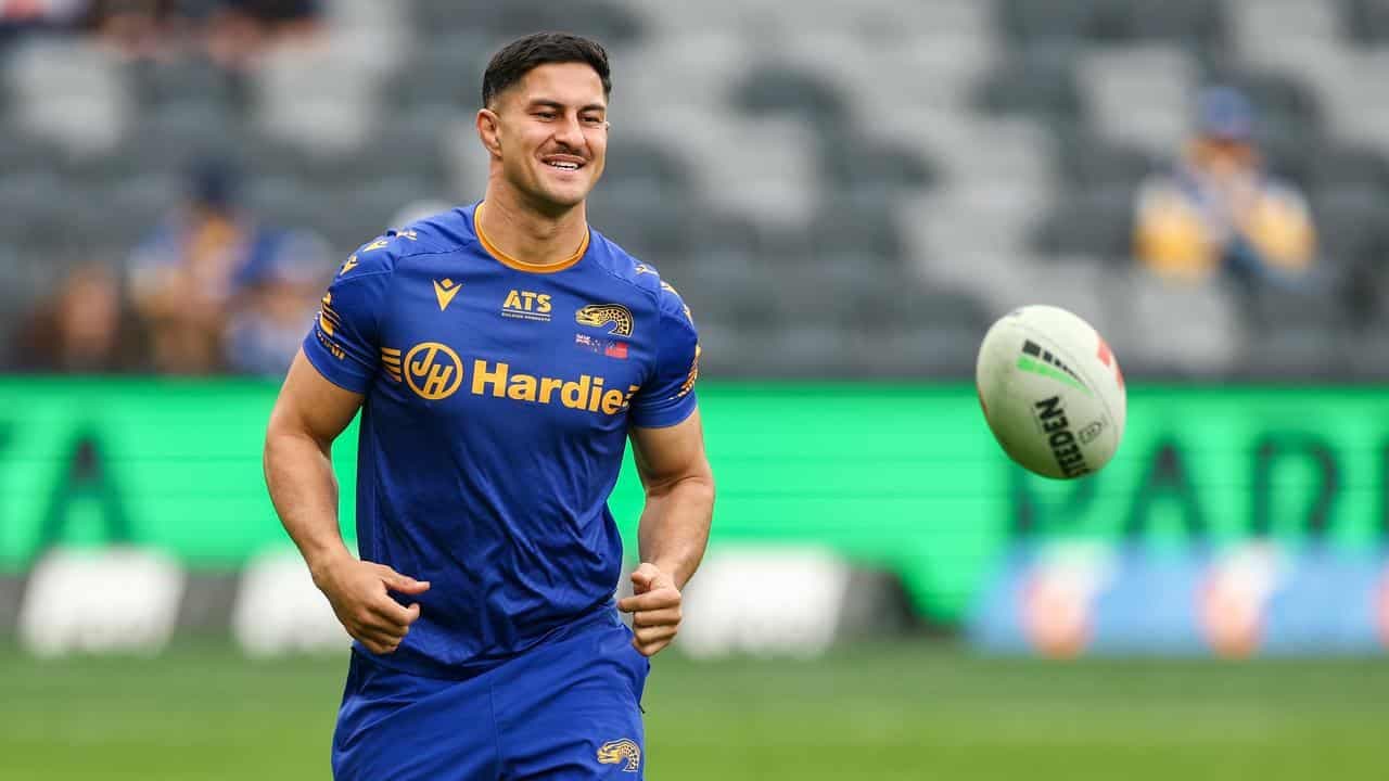Eels keep door open for out-of-favour Brown