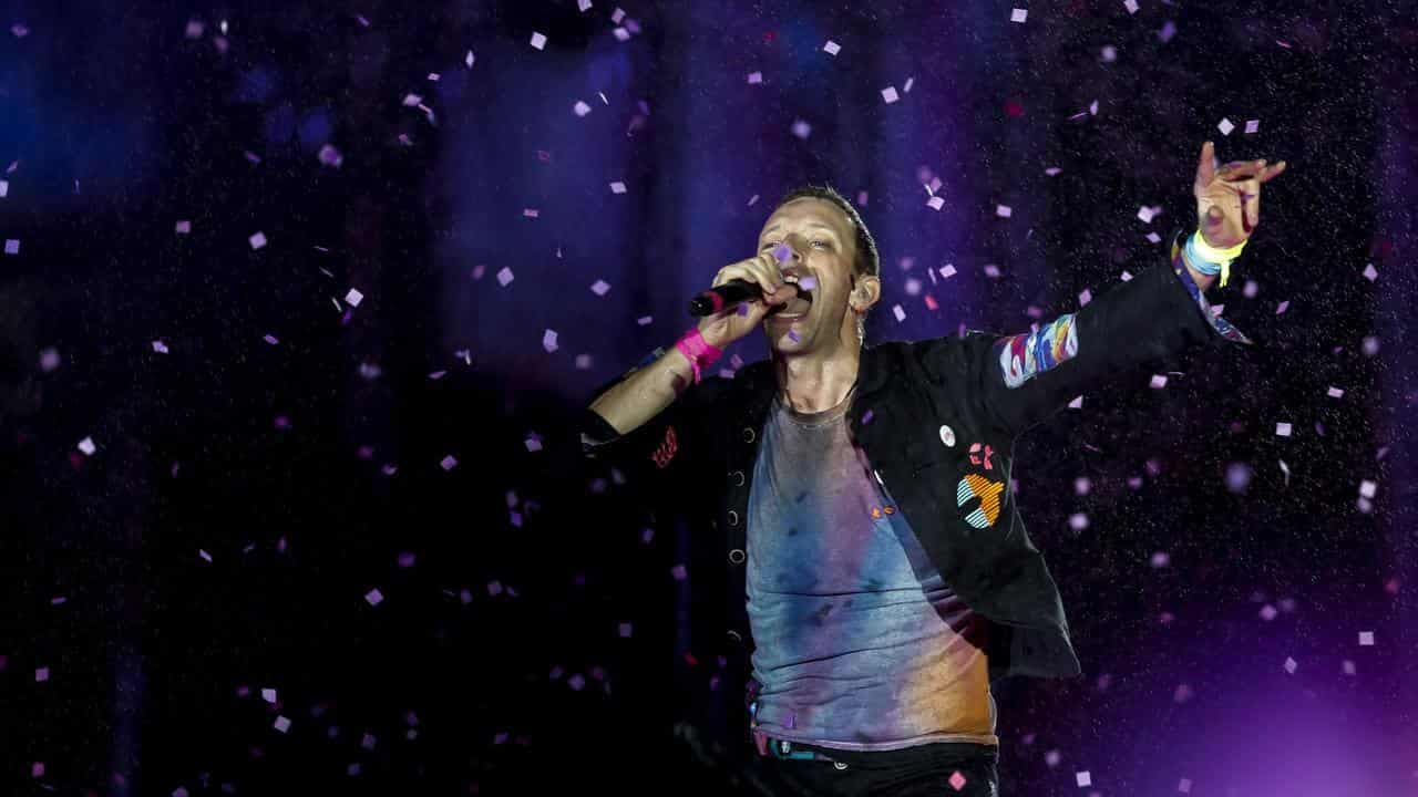 CEO resigns after viral video from Coldplay concert