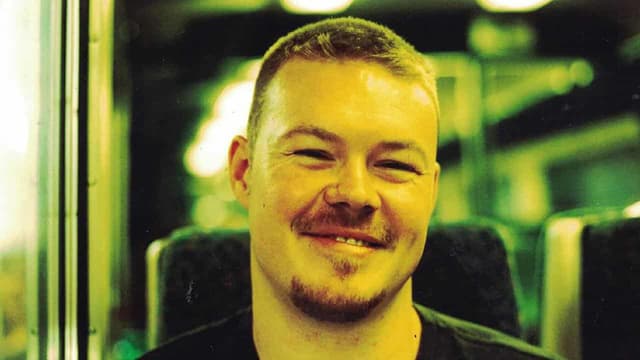 Father's emotional appeal 20 years after son vanished