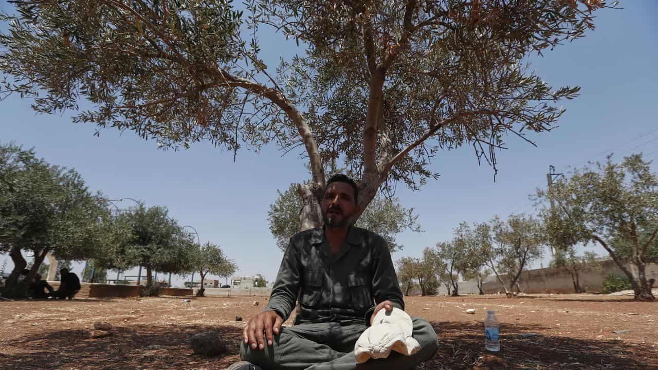 Bedouin civilians leave Sweida as Syria truce holds