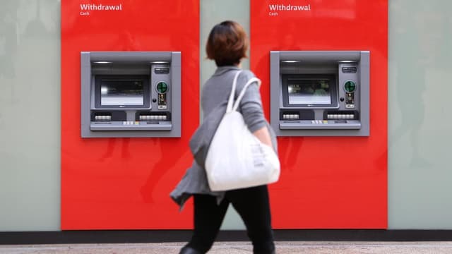 Banks told to make AI work for people, not against them