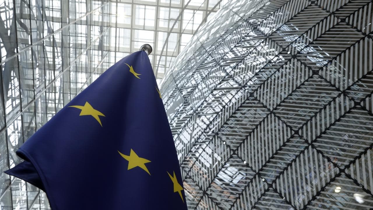 EU may get 15 per cent tariff deal with US: reports