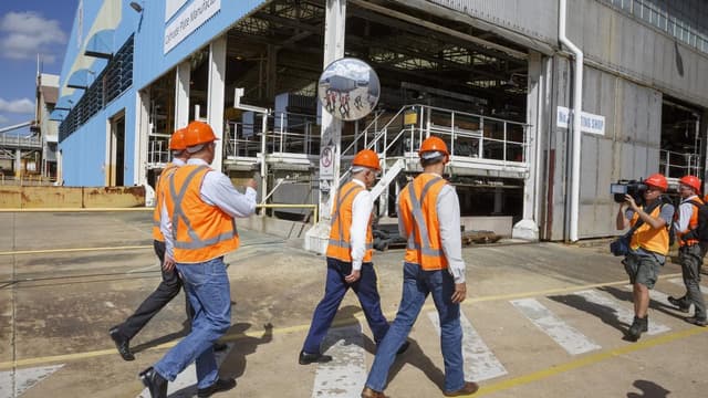 Copper smelter rescue talks approach melting point