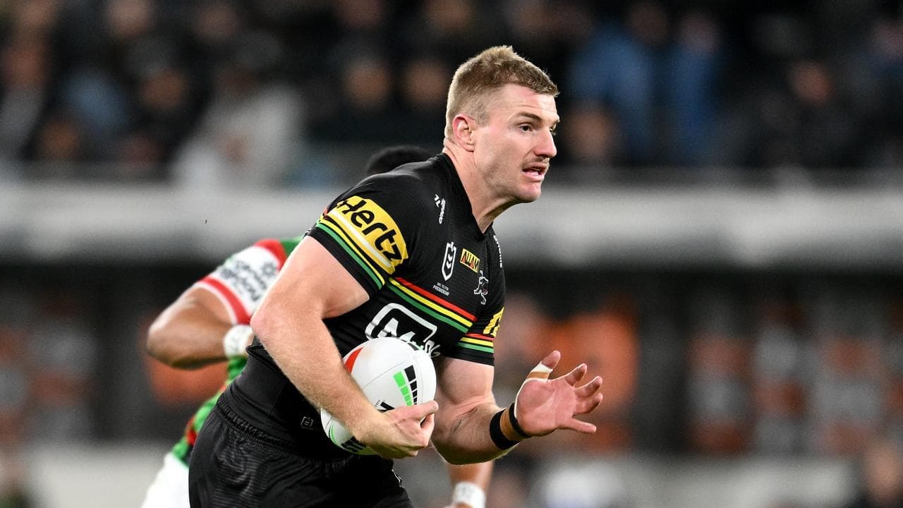 Penrith make contract call as stars return
