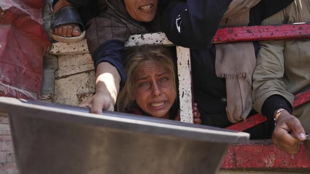 Israel announces pauses in Gaza to allow aid for hungry
