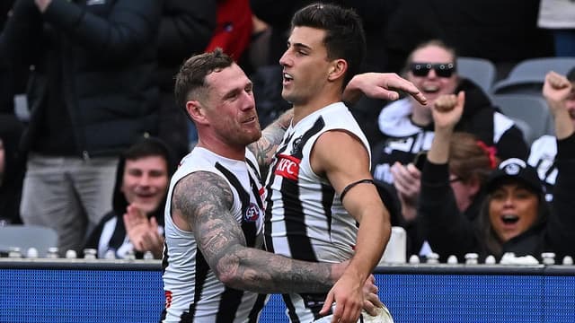 Brownlow boost for Daicos as Magpies outclass Tigers