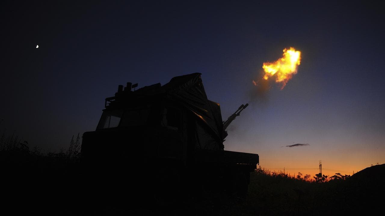 Trump brings forward deadline for Russia on Ukraine war