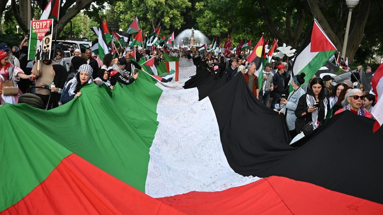 PM firm on Palestinian statehood as pressure mounts