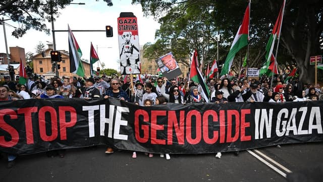 Bridge rally for Gazans set for Supreme Court showdown