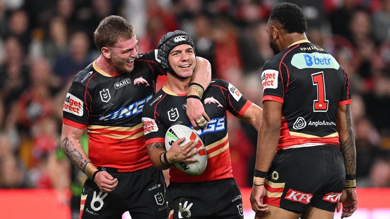 Nikorima gives Dolphins boost in race for finals berth