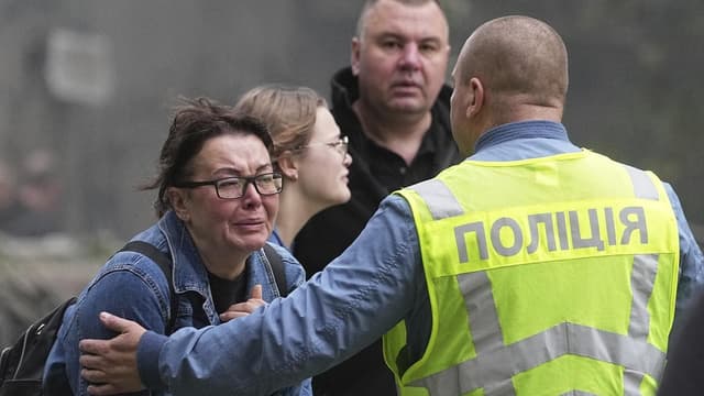 Kyiv mourns after a Russian attack that killed dozens