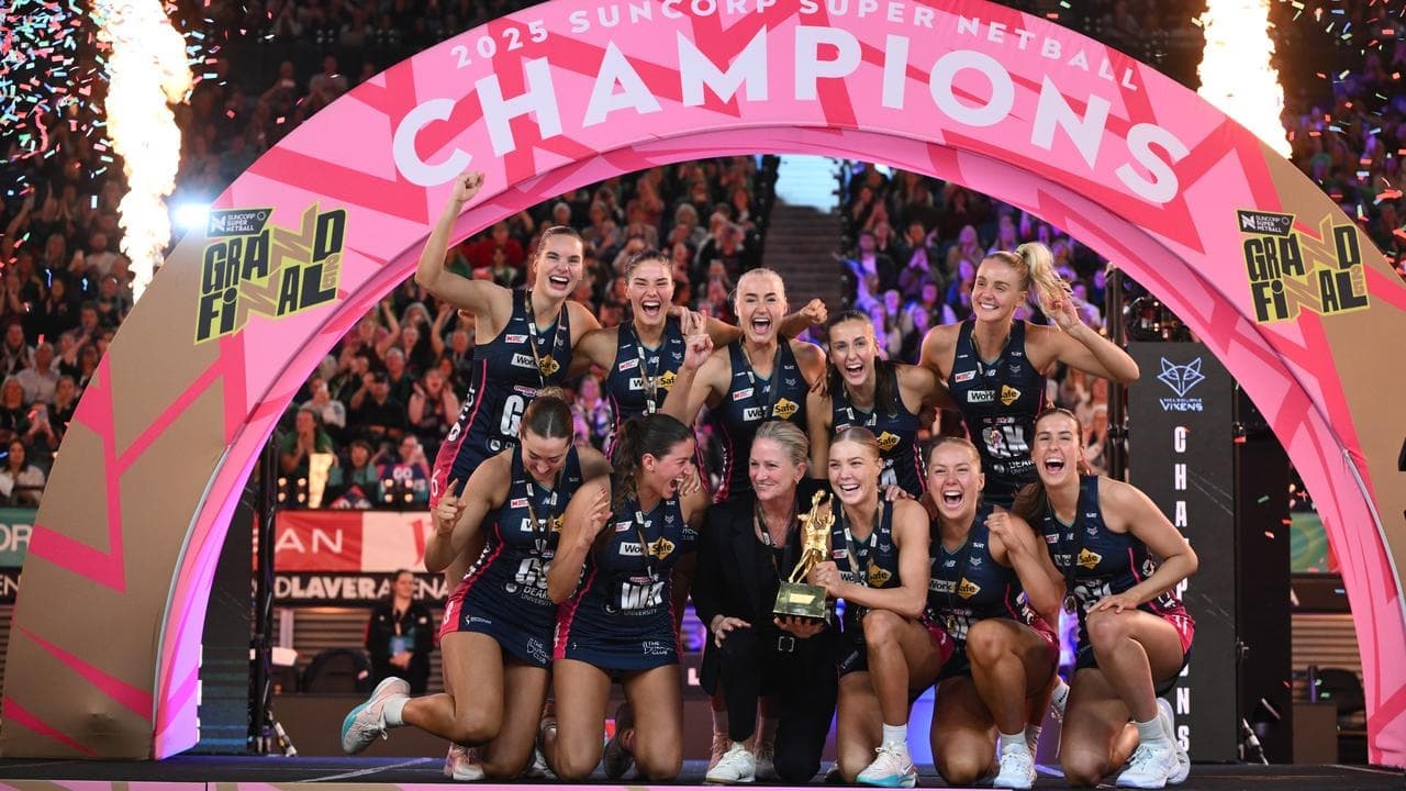 Vixens win GF thriller to claim Super Netball title