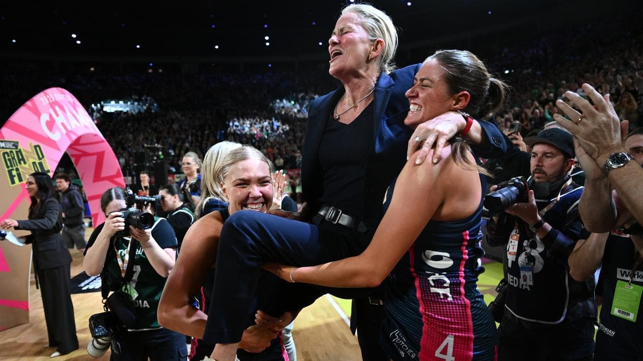 Vixens coach McKinnis leaves mark in fairytale finish