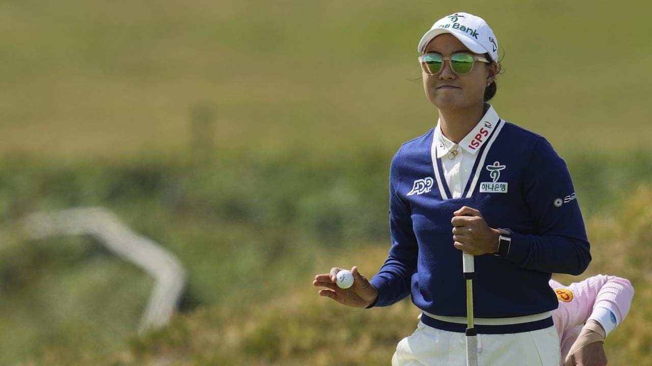 Moving experience as Aussies fight back at British Open