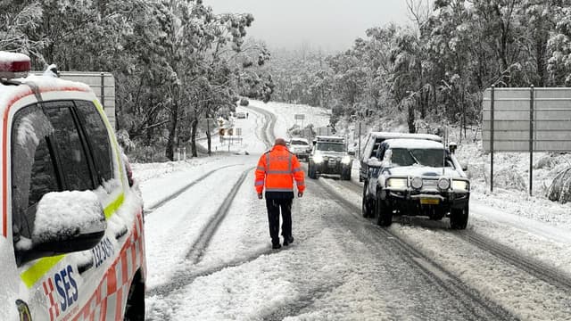 Communities rally as floodwaters rise, schools close