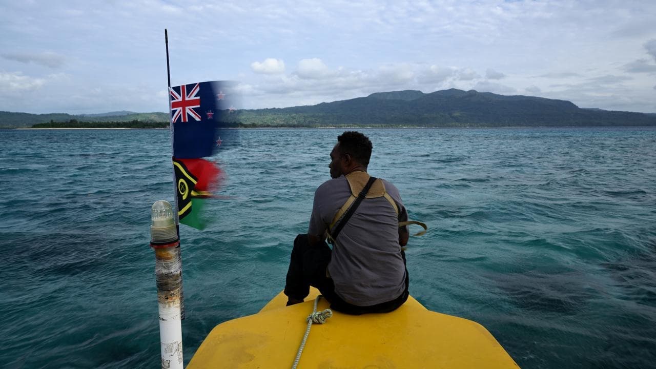 More 'infrastructure, not advisers' key to Pacific aid