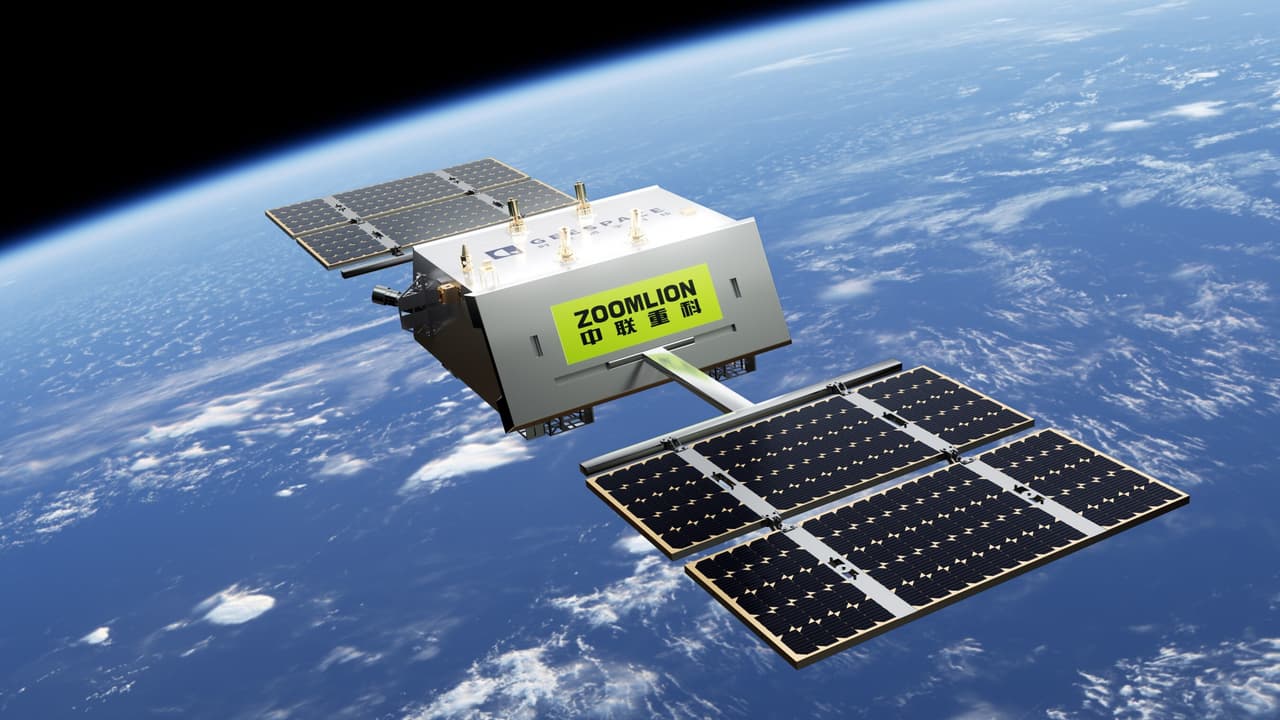 Zoomlion's Corporate-Named Satellite Enters Orbit, Marking a New Era in Engineering Machinery with Digital, Intelligent, Green, and Global Vision
