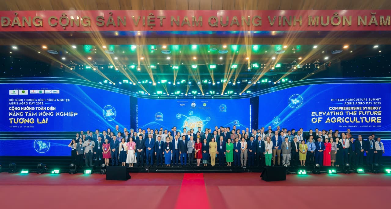 AgriS Agro Day 2025 - Comprehensive Synergy: The Alliance of Five Stakeholders Driving Breakthroughs for Vietnam's Agriculture