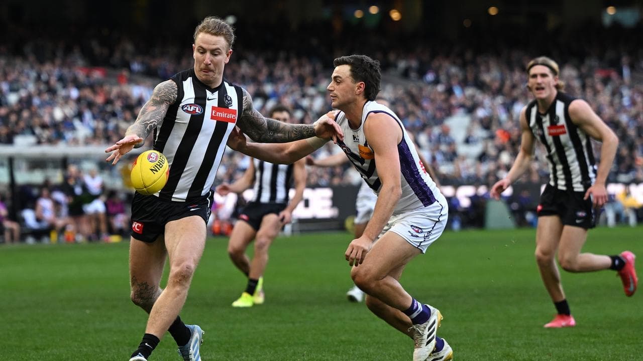 Coach McRae believes Magpies' woes 'easily fixable'