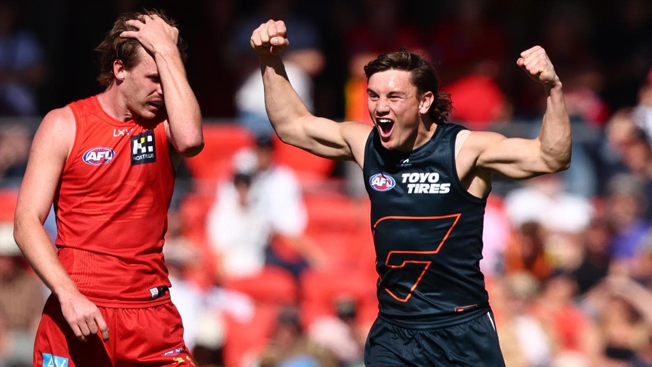 Giant's haul sinks Suns in finals-shaping victory