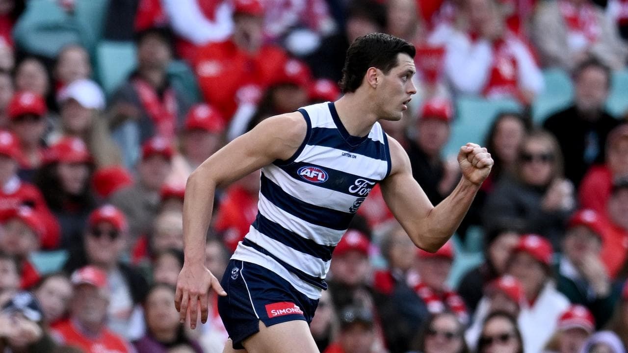 Cats return to AFL top two as Cameron goes goalless