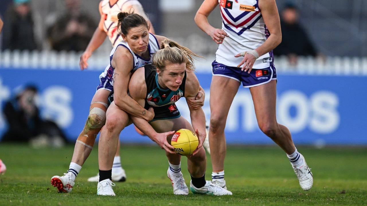 Bowers, Miller shine as Dockers power away from Port
