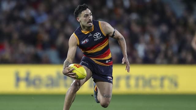 Crows star investigated over alleged vilification